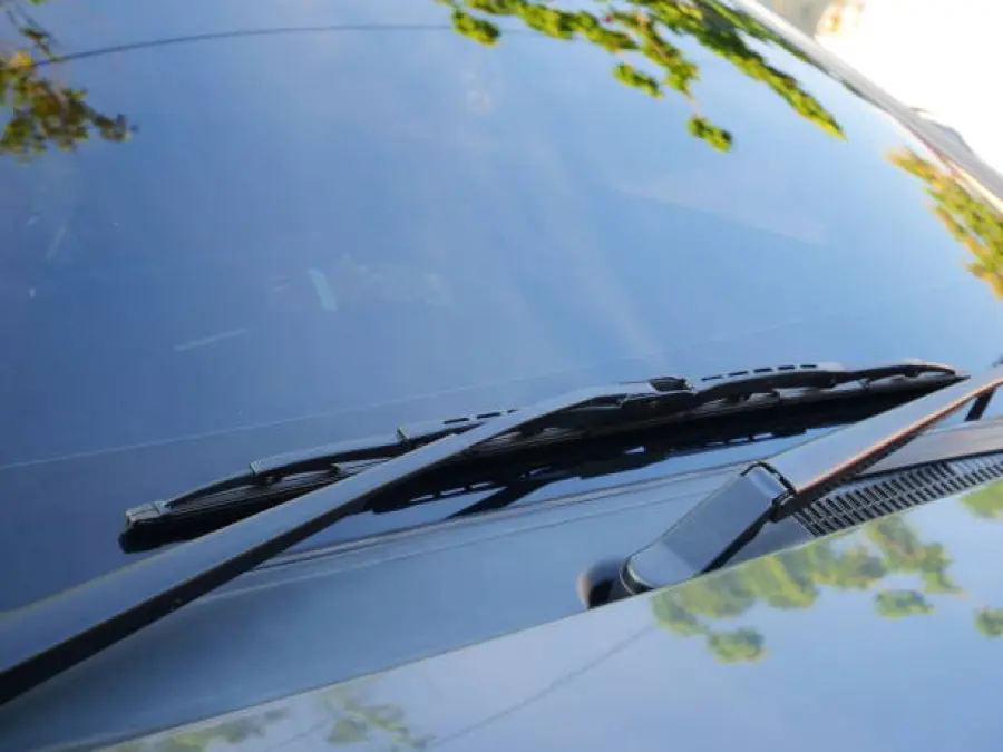 Windshield Wipers: How to Choose the Right Ones for Your Vehicle